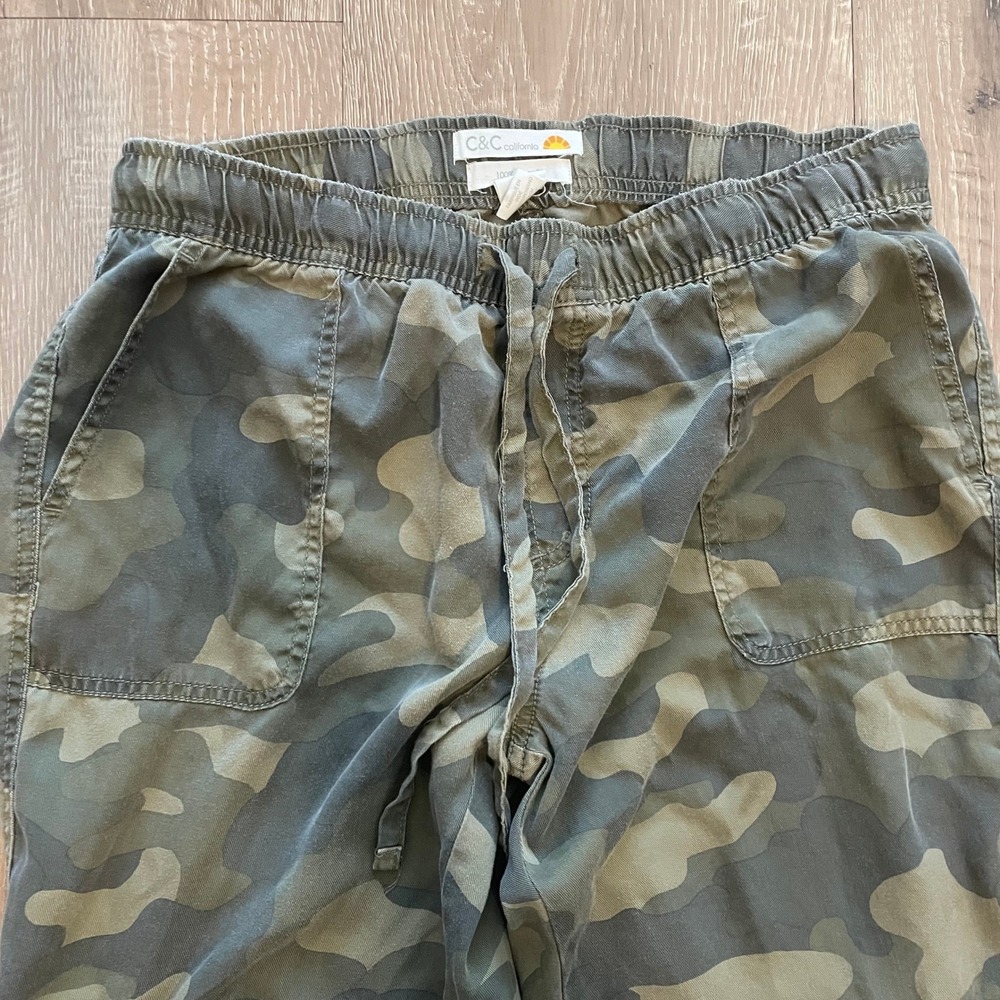 C&C California Womens Medium Jogger Pants Green Camo 100% Lyocell Cargo Utility - Picture 9 of 10